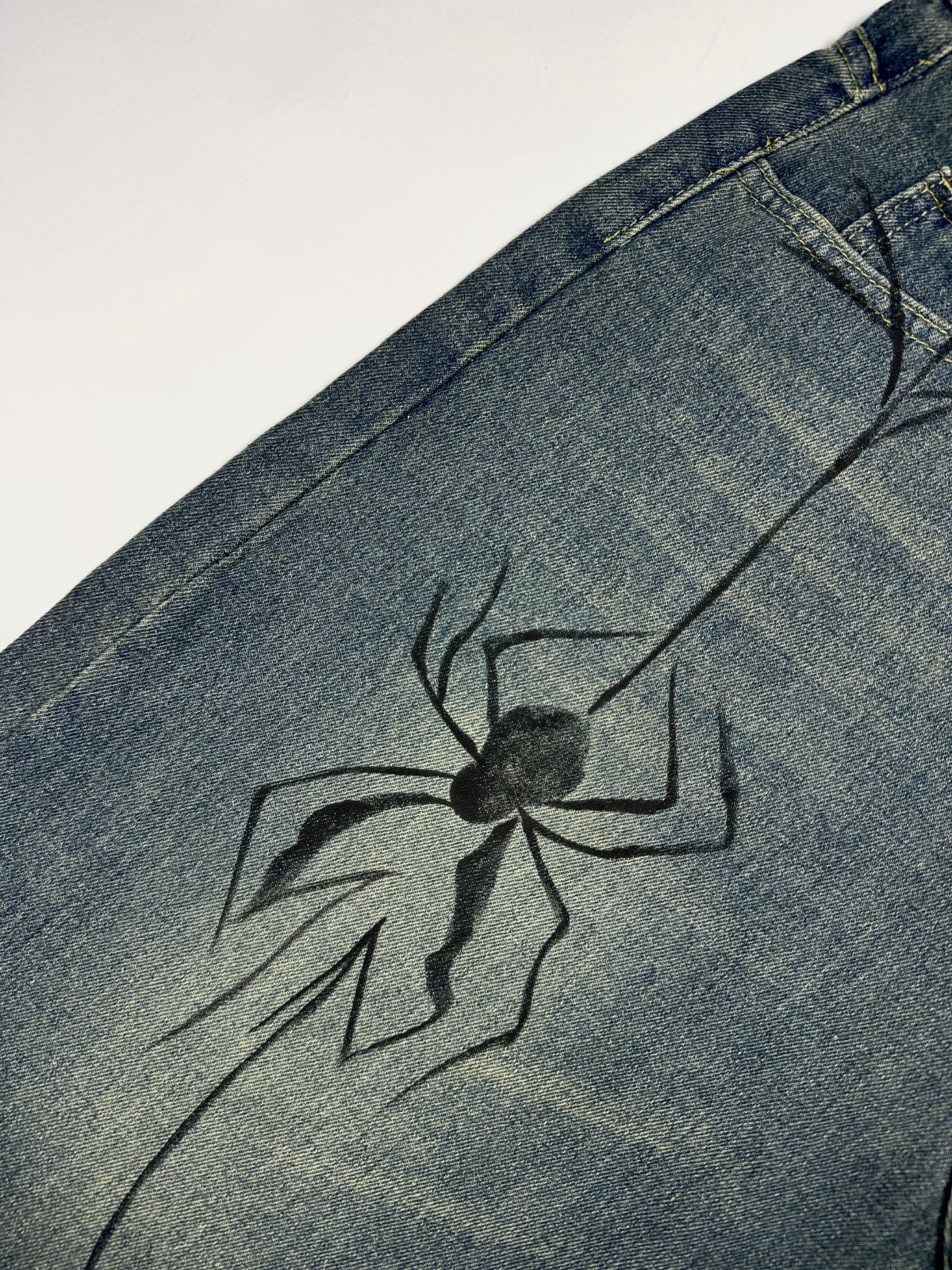 OVER$IZE "aracnophobia" JORTS