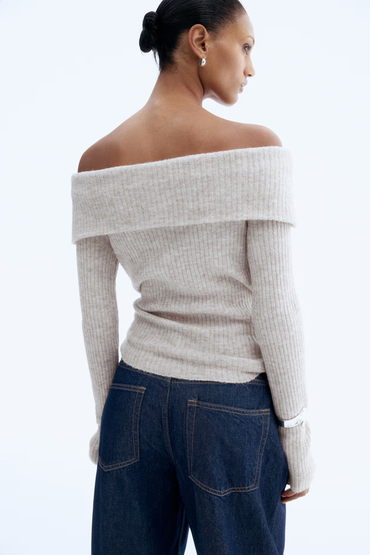Rib-knitted off-the-shoulder top