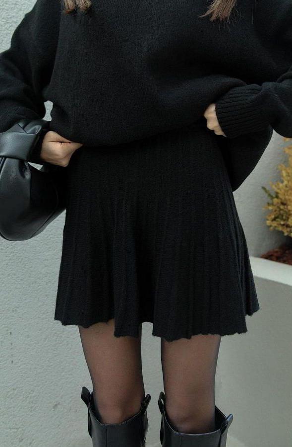 Naomi | Cozy Knitted Trui en Rok Set