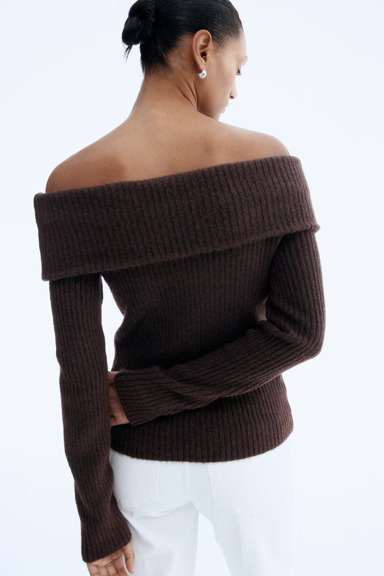 Rib-knitted off-the-shoulder top