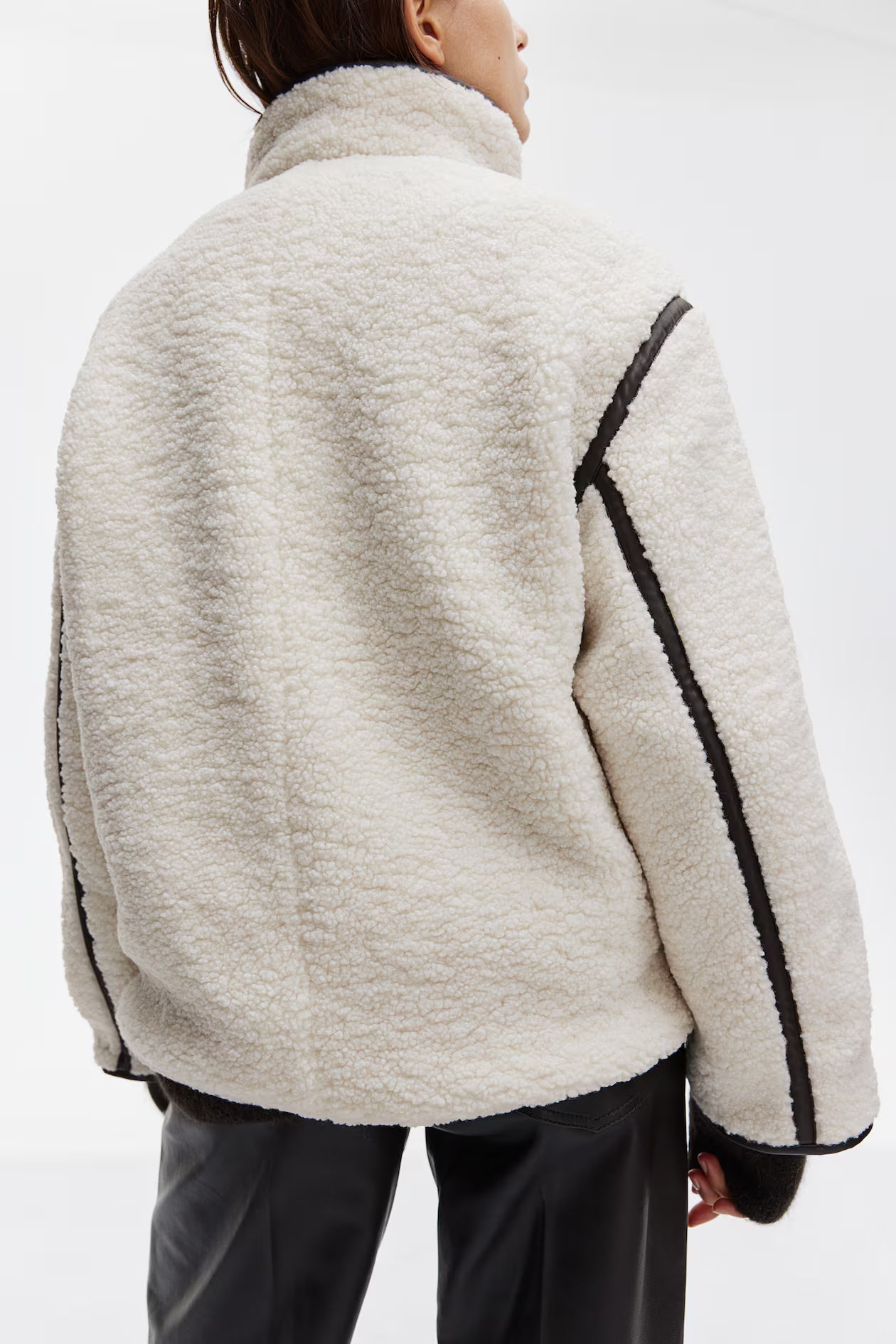 Lunevia | Premium Teddy Jacket – Loose Fit