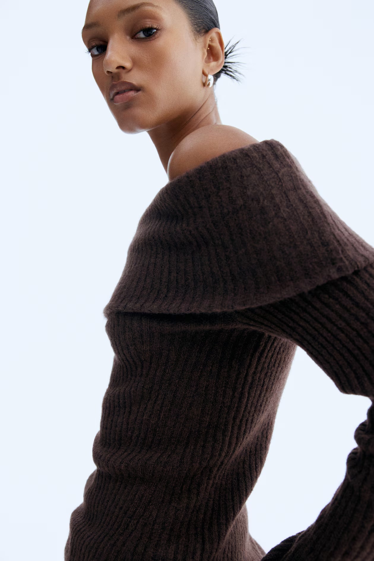 Rib-knitted off-the-shoulder top
