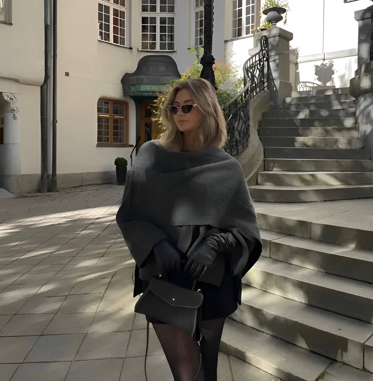 Lunevia Cape Coat | Trendy Dames Cape