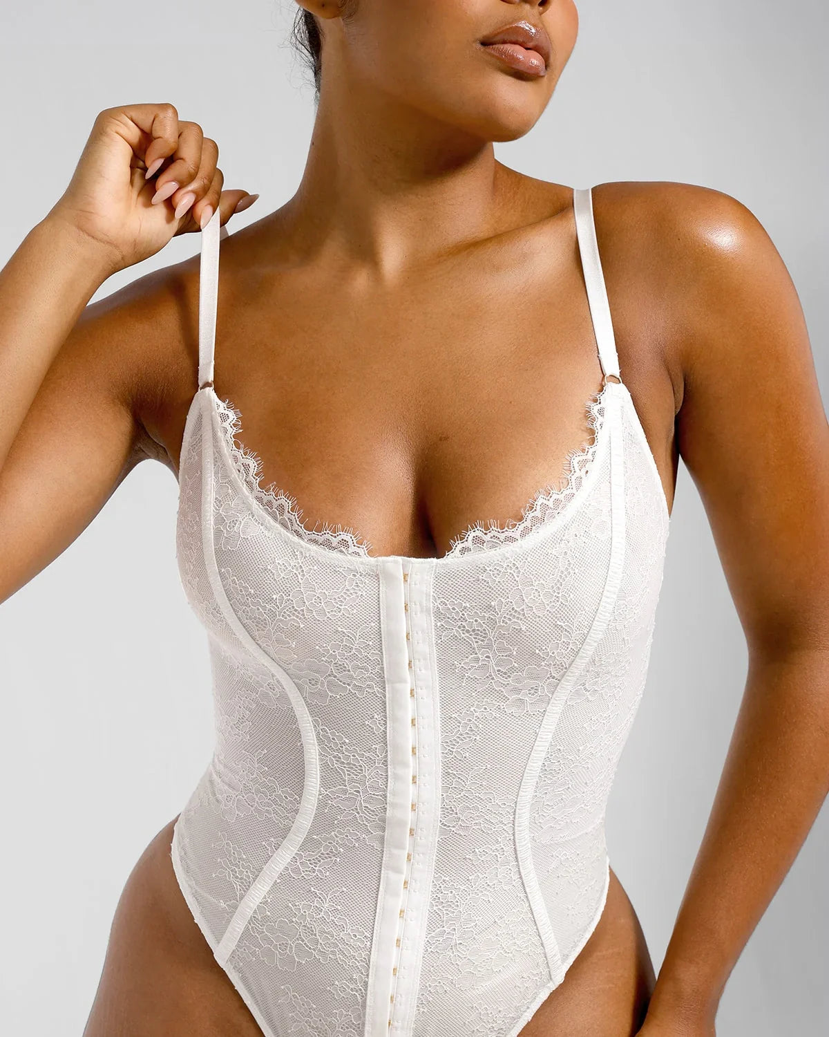 OUTLINE I Glamour Bodysuit