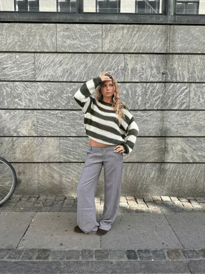 Lunevia © | Winter Sweater