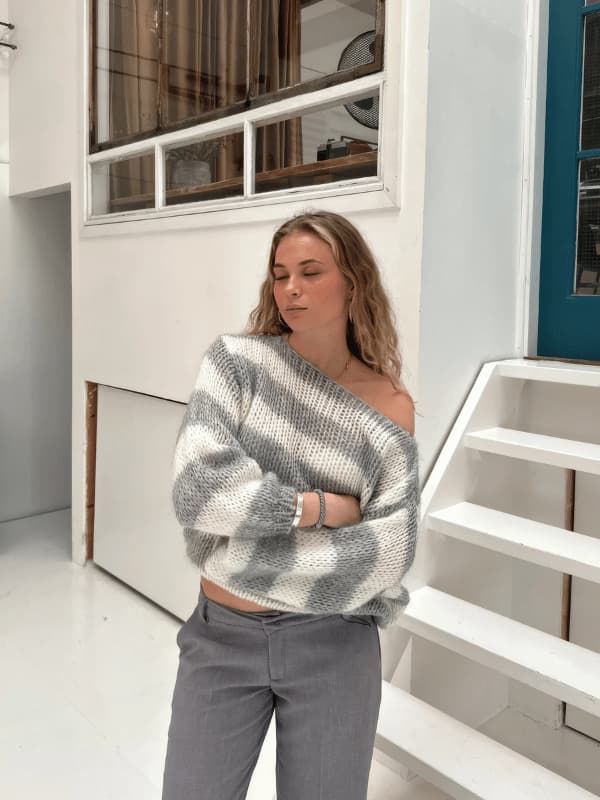 Lunevia © | Winter Sweater