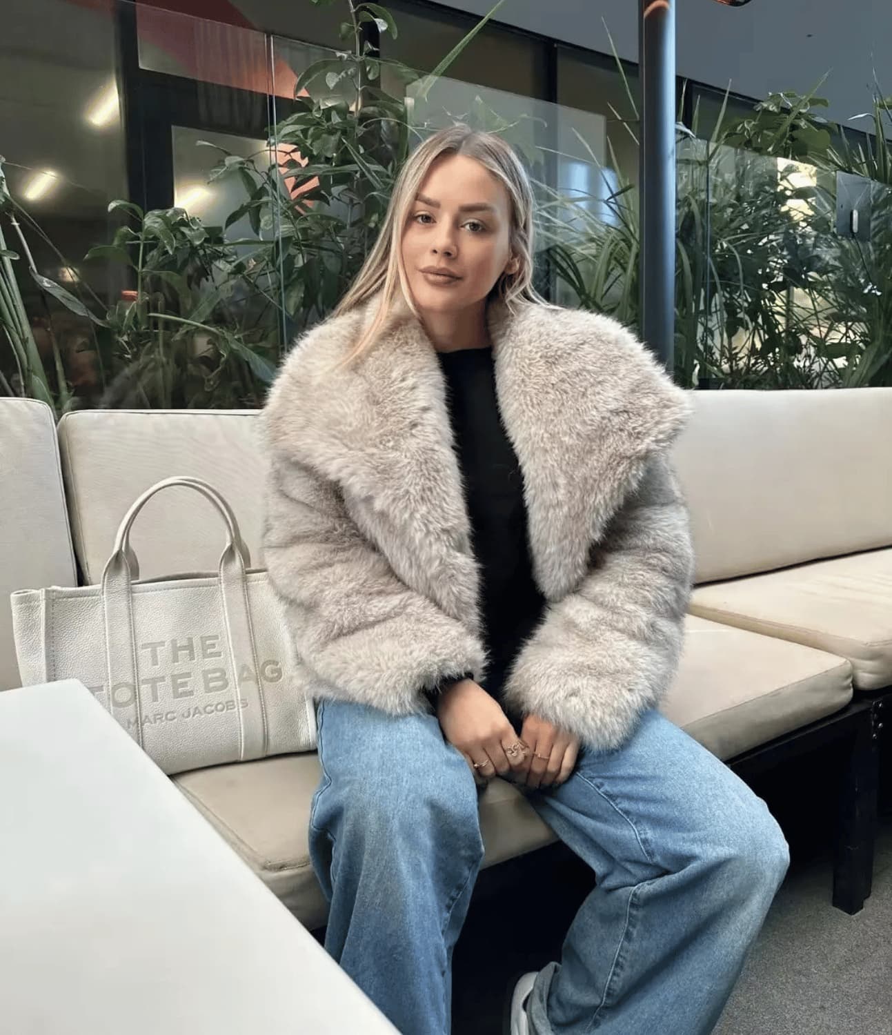 Lunevia | Faux Fur Coat