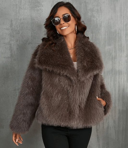 Lunevia | Faux Fur Coat