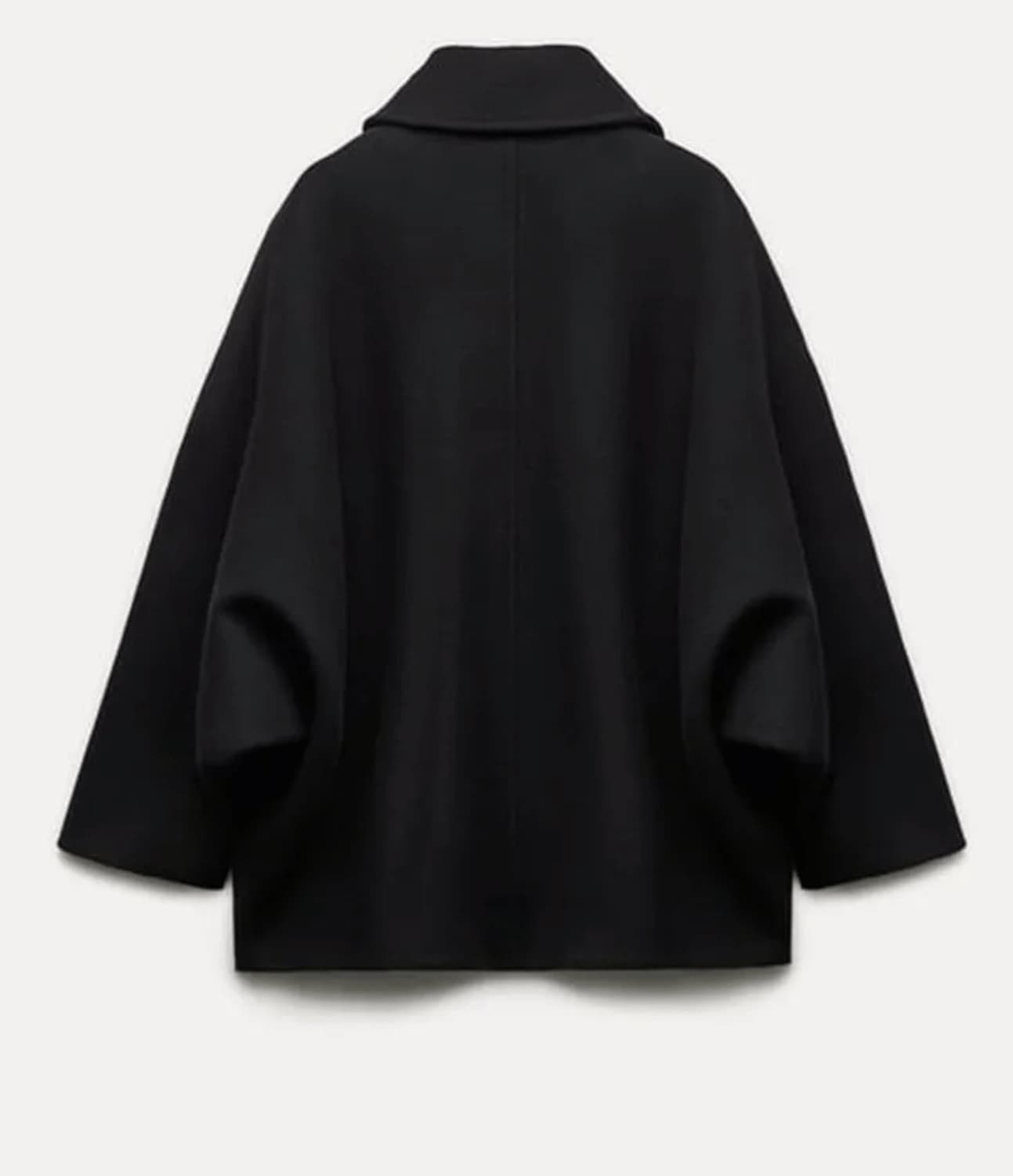 Lunevia © | Oversized Coat